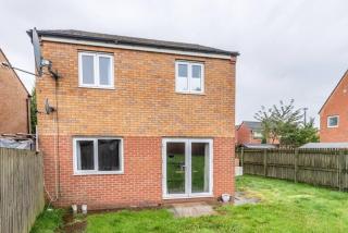 Chic 4bd Manchester Abode - Free Parking - Snooker - 2