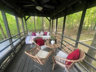Rabbits Run-Mountain Creek Retreat - 4