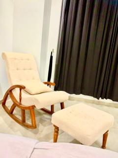 Spacious 2-Bedroom Apartment with Modern Amenities - Islamabad - 6
