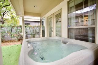 Prime Austin 6beds with Hot Tub & Gym - 7
