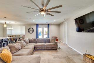 Modern Gem with Pool and Mtn Views in Lake Havasu City - Lake Havasu City - 6