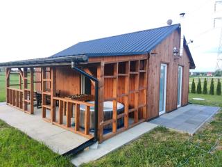 Altana Kasztelana - Domek Letniskowy z tarasem i jacuzzi nad Dunajcem Velo - Wojnicz - 4