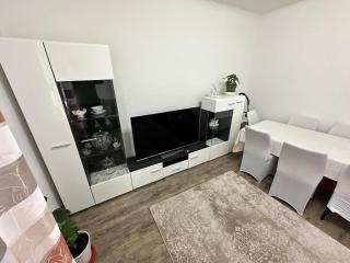 Easy Stay Room for Two - 5