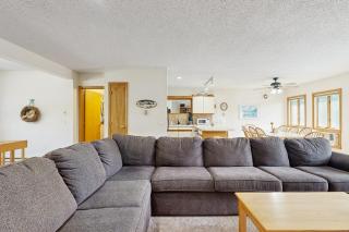 Nature's Getaway - 4