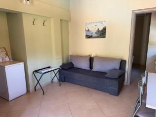 Chania Village - Charoupia & Daphne Villas with Private Pools - BBQ - Mountain View - Afráta - 6