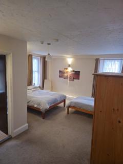 The Queens Inn - 5