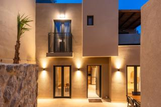 Zenia Living Luxury Villas in Old Hersonissos - Chersónissos - 5