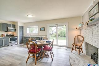 Boat Dock Couples Grand Lake Getaway! - - 3
