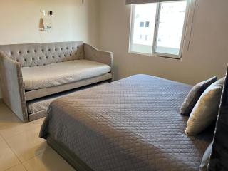 FRENTE AL MAR A PIE DE PLAYA CON ALBERCA yJACUZZY - 5