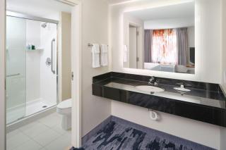 Fairfield Inn & Suites Raleigh Durham Airport Research Triangle Park - Morrisville - 1
