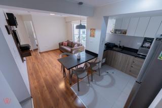 Graceful 2BR Balcony - Lima - 3