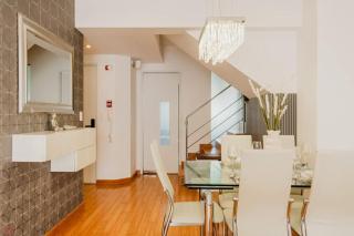 Elegant 3BR Balcony Oasis in Miraflores - Lima - 9