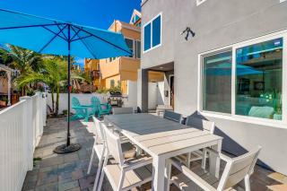 Steps to Bay & Beach, Rooftop Deck, Fire Pit, AC, Garage, Views - San Diego - 5