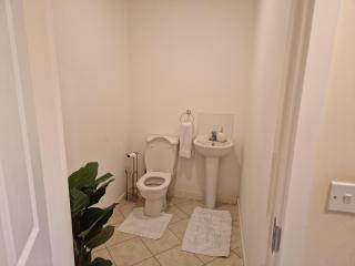 A Lovely and Cosy Single Room - 8