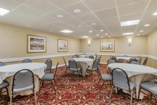 Best Western PLUS Morristown Inn-Florham Park - 1