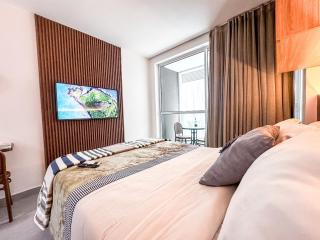 Studio Moderno a 30m da Praia no Coração de Porto - 5
