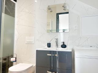 Grand studio spacieux - Gien-sur-Cure - 2