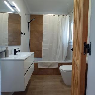 Pis a primera línia de mar - 2