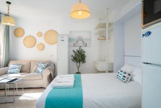 Oceanview, beachfront 15 min from Malaga downtown - 1