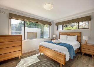 Illyria with Pool Spa and Relaxation - Rye - 5