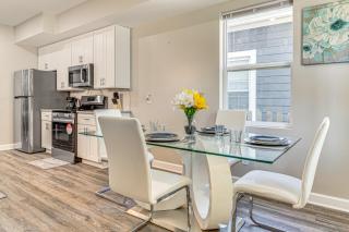 Sip, Dine and Explore Fountain Square Indy Retreat! - 3