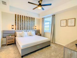 Homely Lakeview 3BR Condo with Waterpark - Kissimmee - 8
