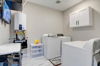 Jonairs ,Stockyard Mini Hotel - 8
