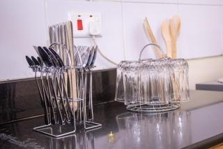 The Monarch Suites - - 6