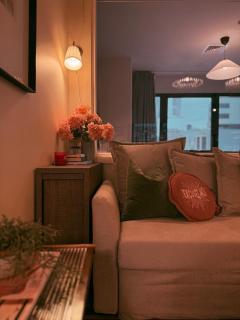 Timeless Emporium stay with city view - Melbourne - 4