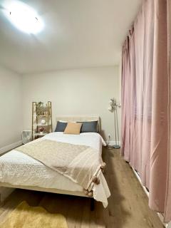 Crystal's Place - Moncton - 7