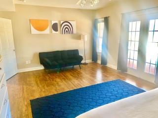 Cozy Country Poolside Getaway, 2BR, Near ATL - Fayetteville - 8
