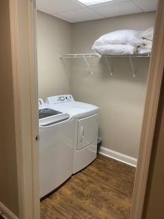 Cozy Country Poolside Getaway, 2BR, Near ATL - Fayetteville - 1