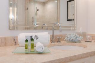 Four Seasons Miami Luxury Two-Bedroom Suite in Brickell - Free Parking - 3