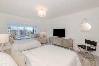 Four seasons Miami 2 Bedroom Oceanview Luxury Suite - 3