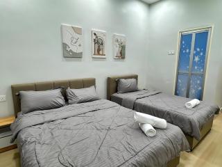 Austin Landed Honey Nest 10pax by Our Stay - Johor Bahru - 1