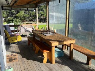 Cosy Aotea Harbour Cottage - water views - 1