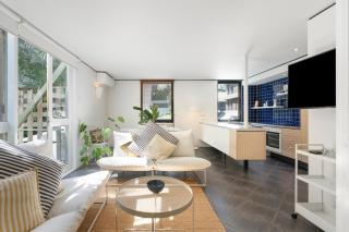 The Hastings Beach Houses - 9