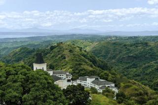 Scenic Tagaytay Getaway with Taal Views - Alfonso - 6