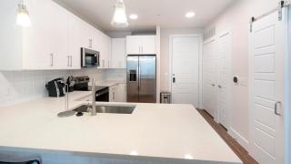 Landing Apartments near UT San Antonio - 1