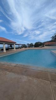 Kacey's Oceanview Condo - Portmore - 6