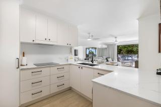 Spinnaker Apt 6- Mooloolaba Beach - 3
