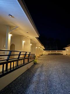 Cozy House Chanthaburi - 4