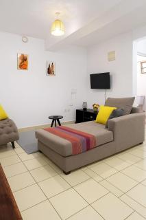 Amirah Homes - 7