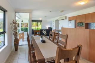 Oasis 2 bedroom Apartment with buggy - Hamilton Island - 1