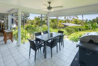 Oasis 2 bedroom Apartment with buggy - 9