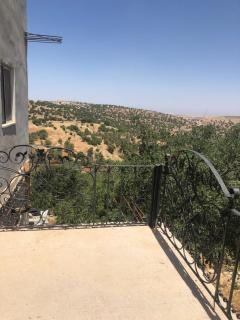 بيت مستقل مع حديقة فواكه 3 غرف نوم ومجلس - Ajloun - 9