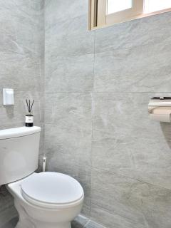 Gongdeok Modern Studio 102, 5min from Subway - 1