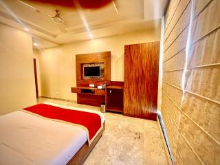 Hotel Sanskar Prime - 8