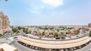 Cozy One Bedroom with Golf & Lake View Spacious & Fully Furnished - Ras al Khaimah - 5
