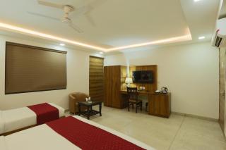VARUN Palace - New Delhi - 2